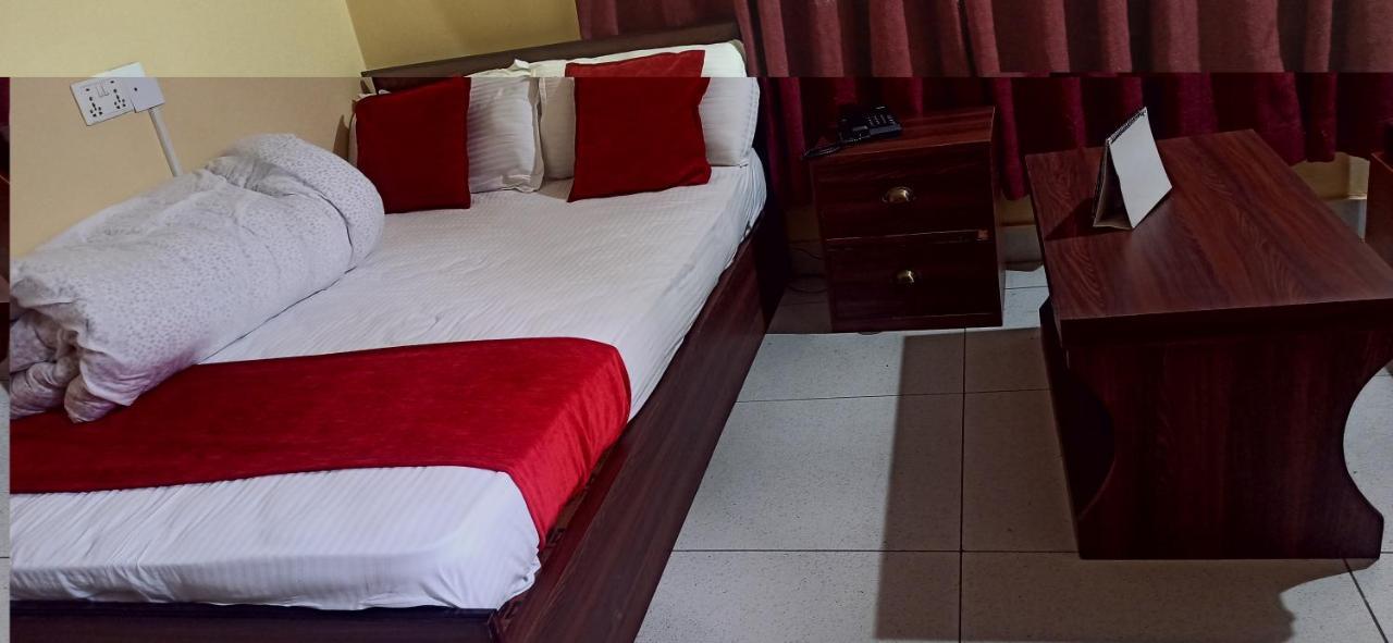 Hotel Royal Chautari, Butwal Esterno foto