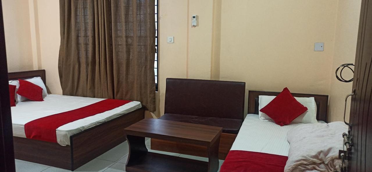 Hotel Royal Chautari, Butwal Esterno foto